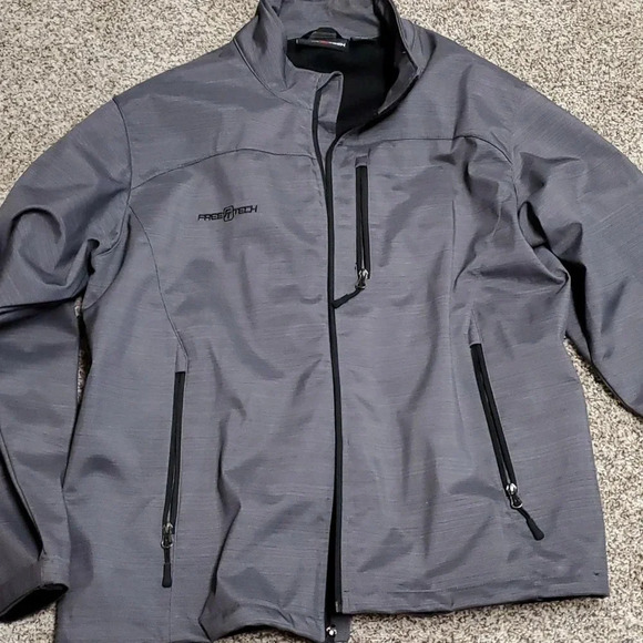 Free Tech Jacket Size XL box #6 - Picture 1 of 1